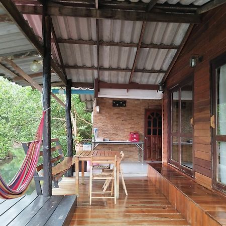 Ban Raw Homestay Ko Kut Екстер'єр фото
